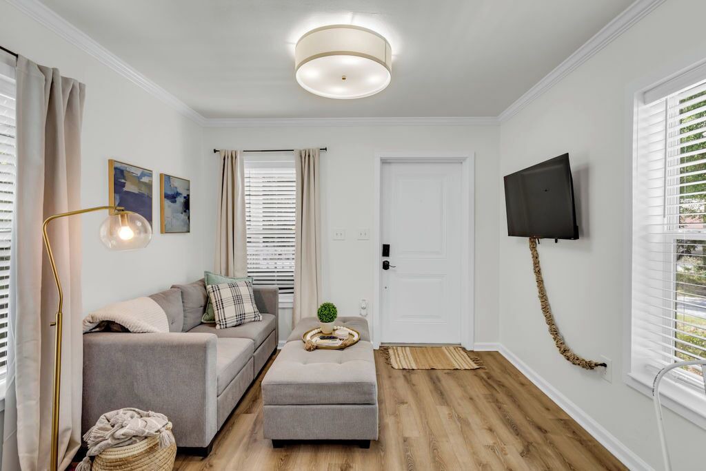 Photo of Livingroom in Ocean Springs