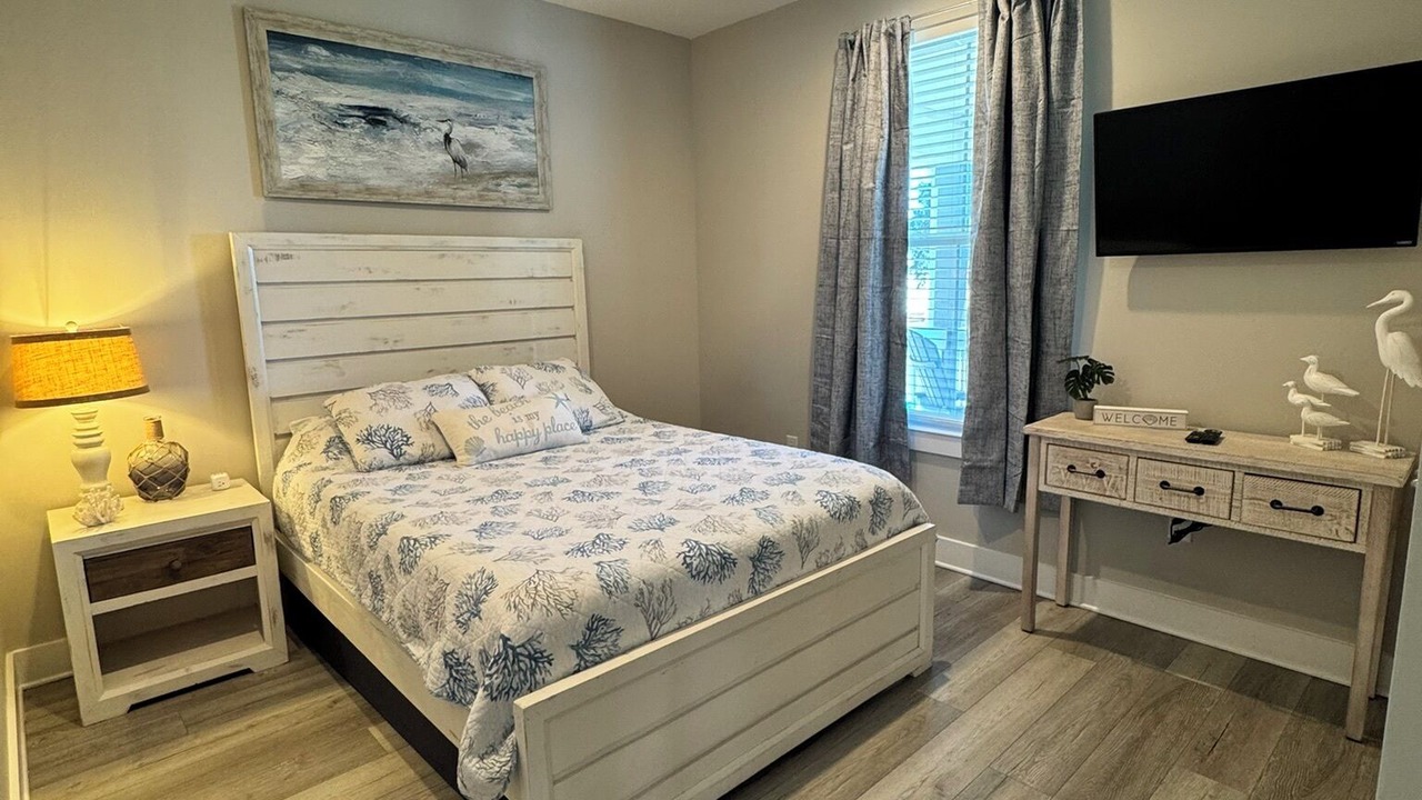 Photo of Bedroom in Gulfport