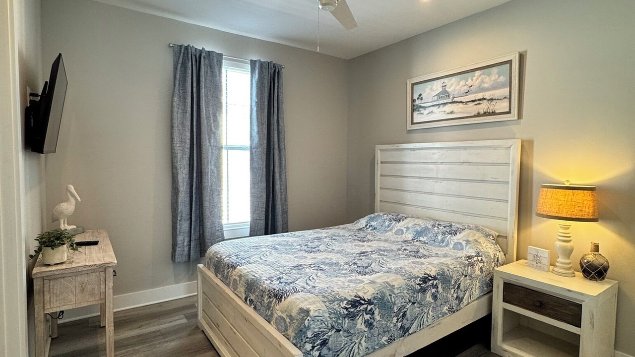 Photo of Bedroom in Gulfport