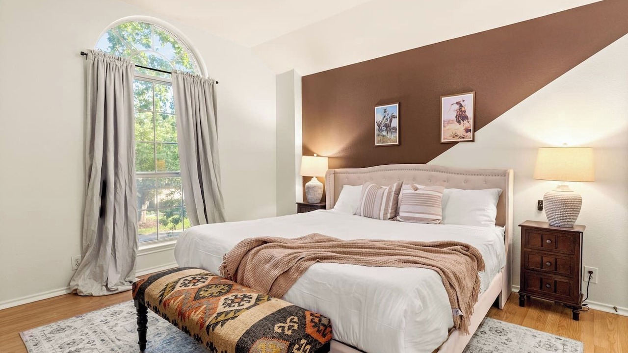 Photo of Bedroom in North San Antonio - SAT