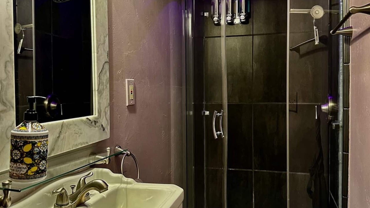 Photo of Bathroom in Treme