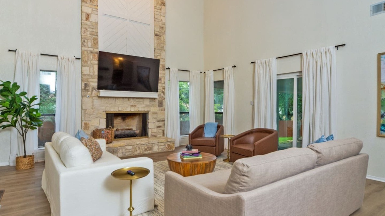 Photo of Livingroom in Wetmore