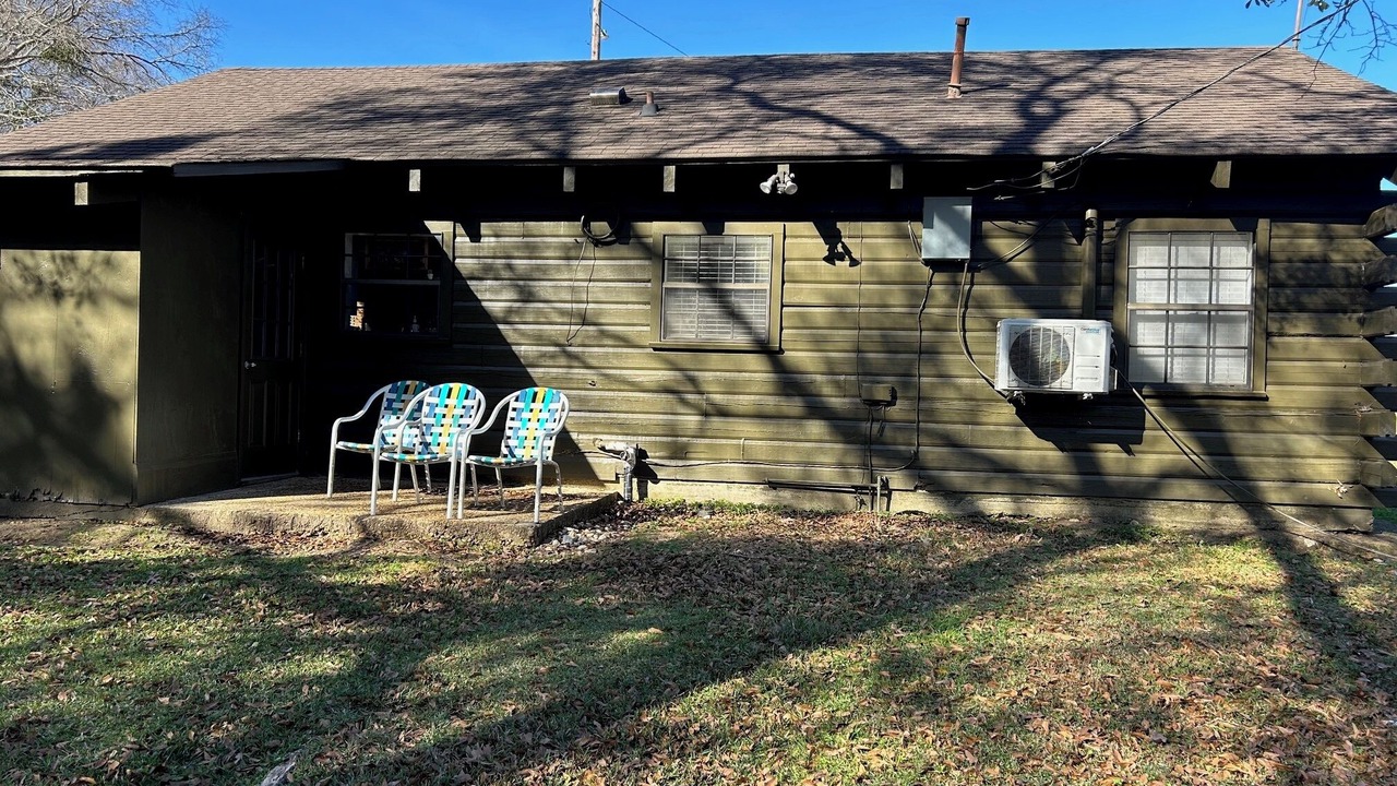 Photo of Outdoor in Woodville