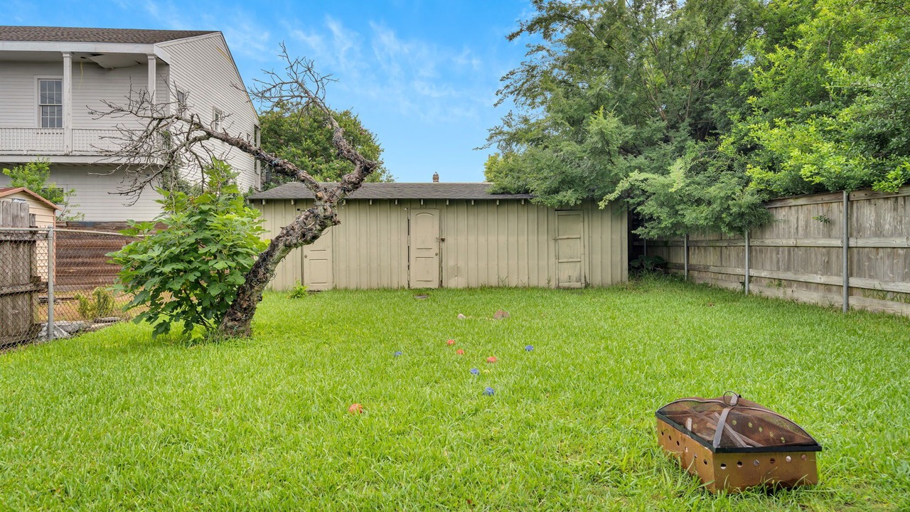 Photo of Outdoor in Lower Garden District