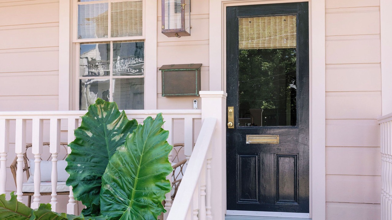 Photo of Outdoor in Lower Garden District