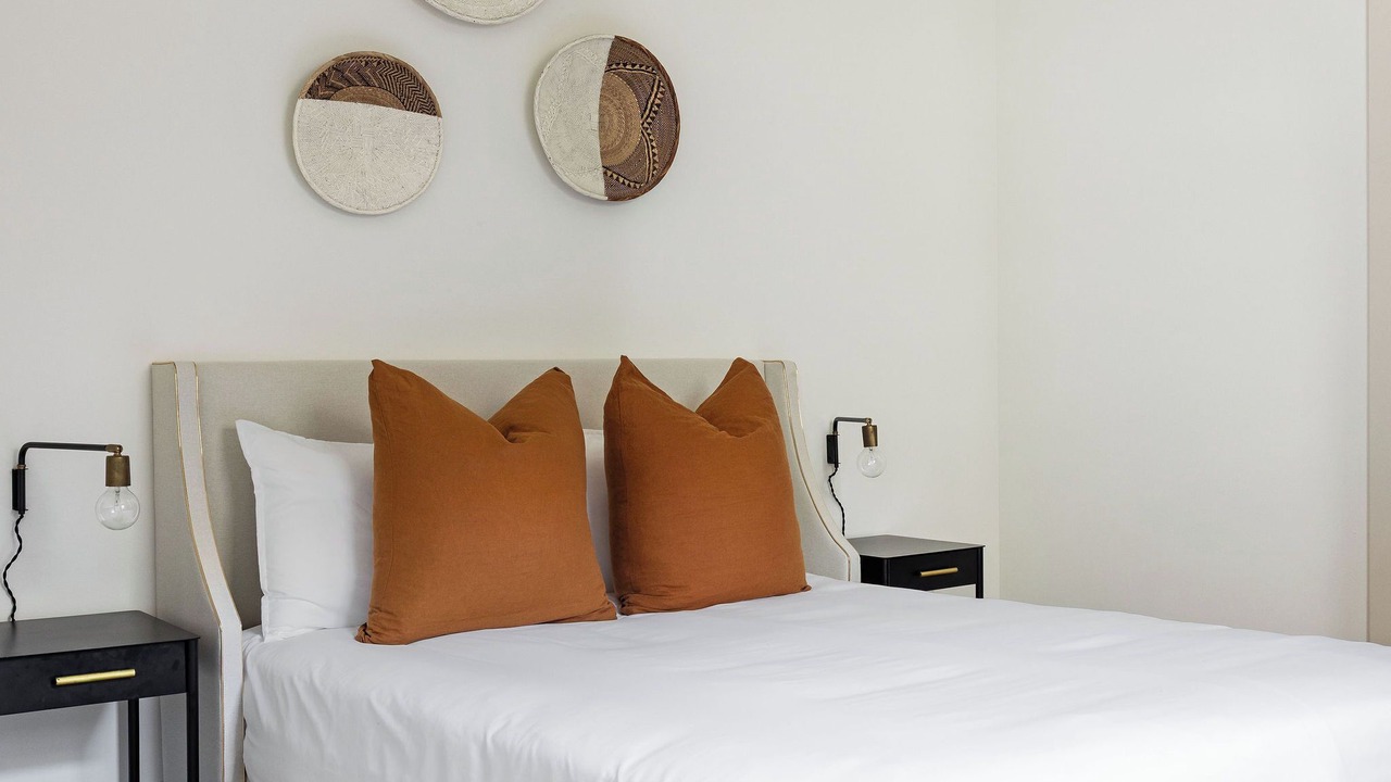 Photo of Bedroom in Lower Garden District