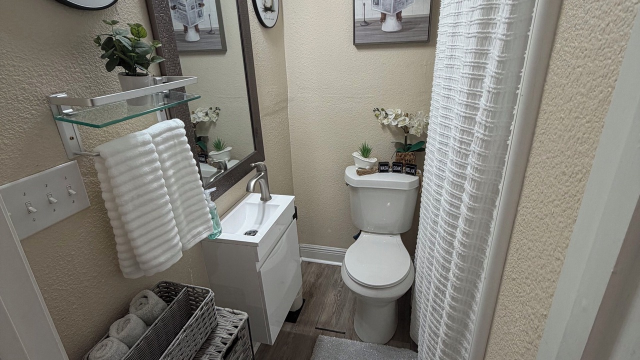 Photo of Bathroom in Holy Cross District