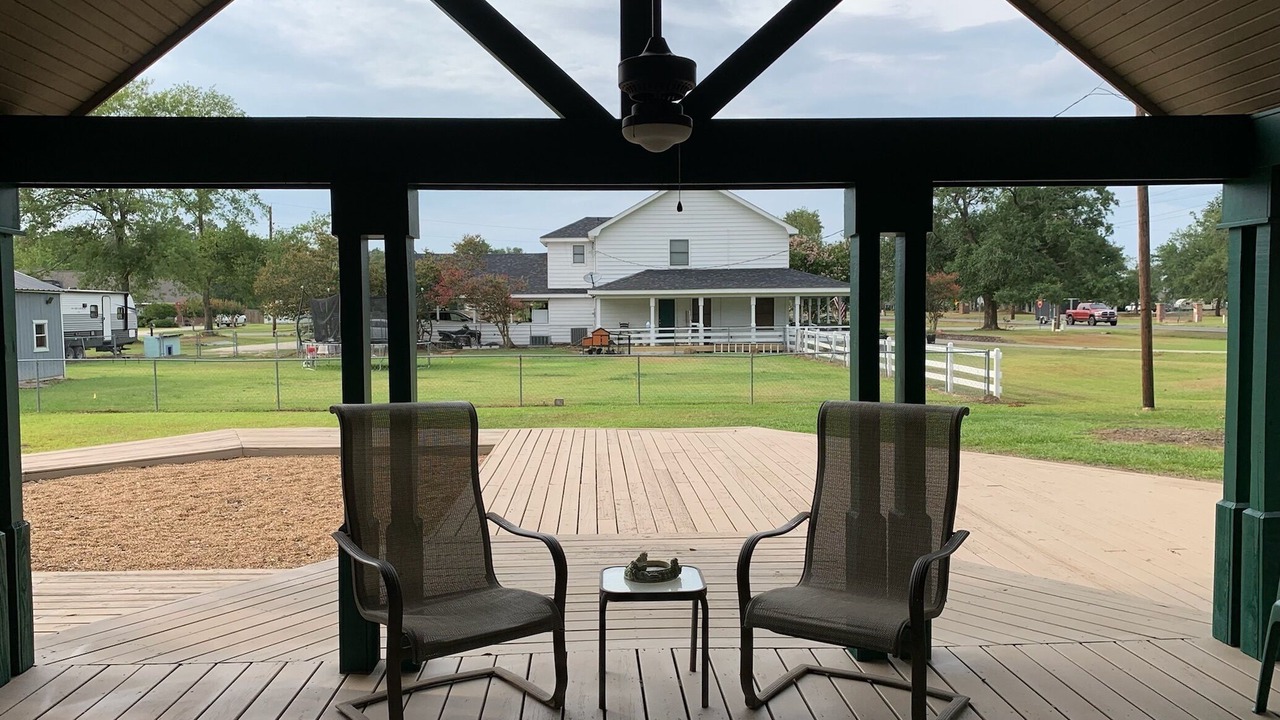 Photo of Patio Balcony in Sulphur