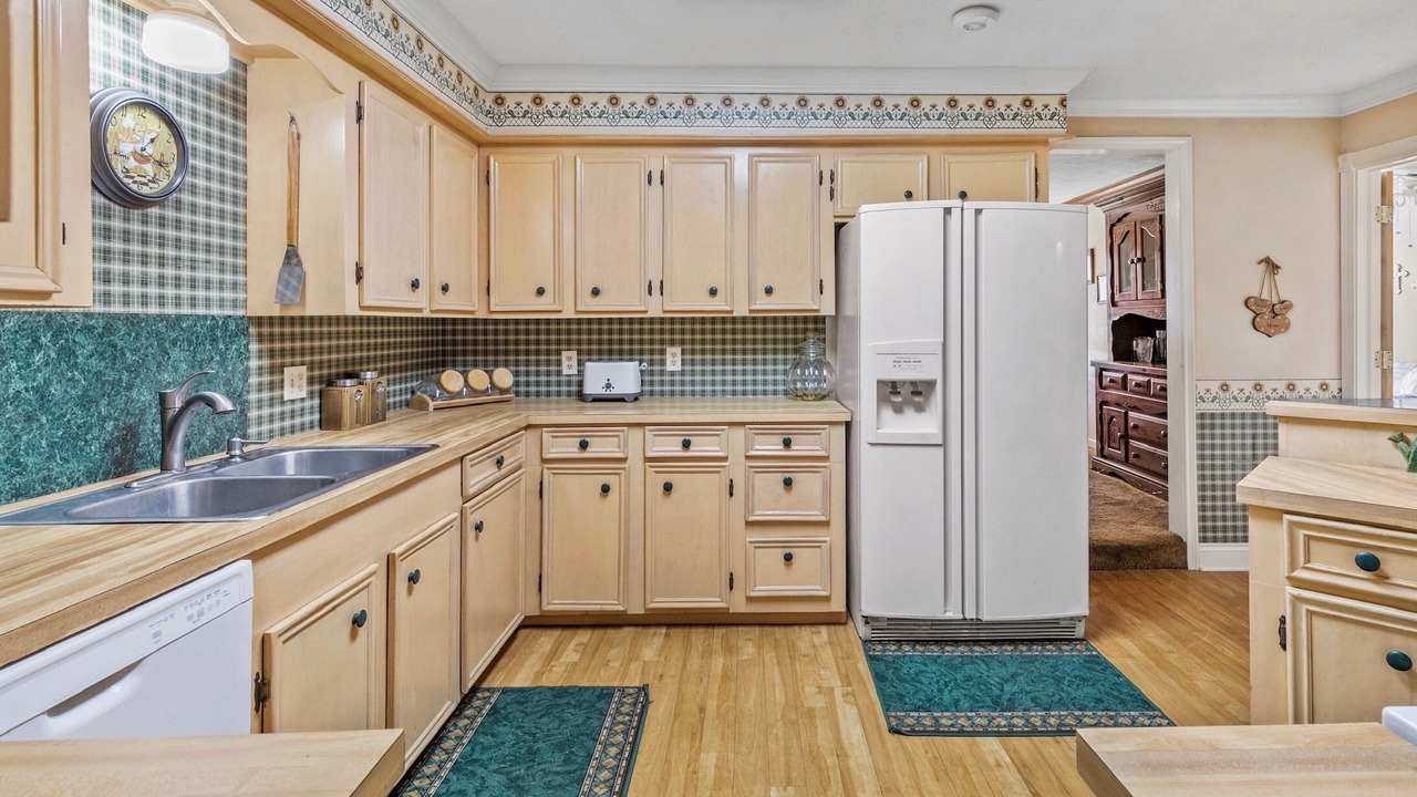 Photo of Kitchen in Sulphur