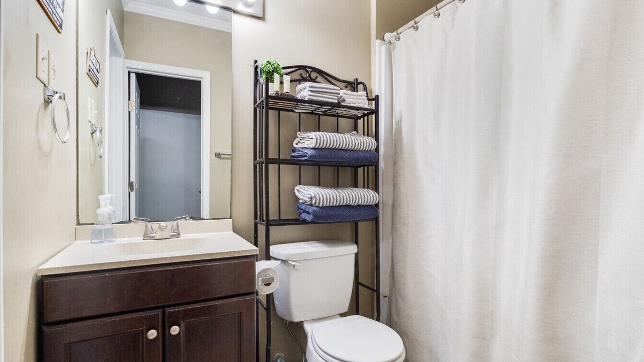Photo of Bathroom in New Iberia