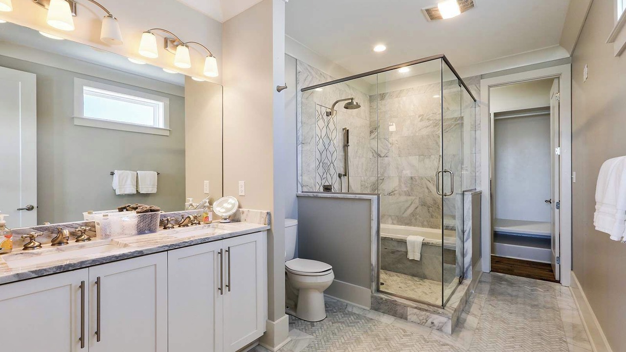 Photo of Bathroom in Faubourg Lafayette
