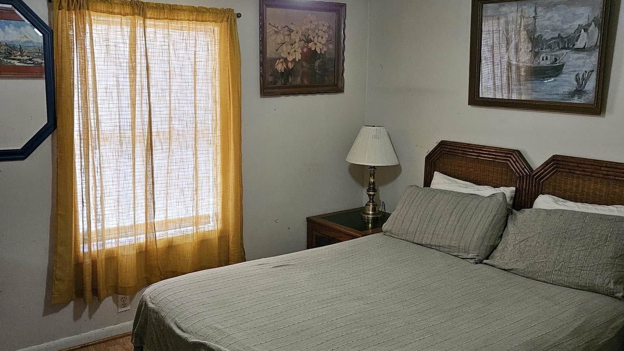 Photo of Bedroom in DeRidder
