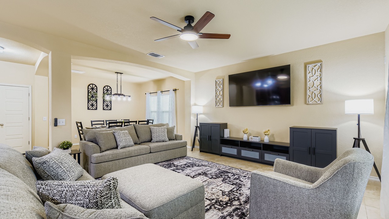 Photo of Livingroom in West San Antonio