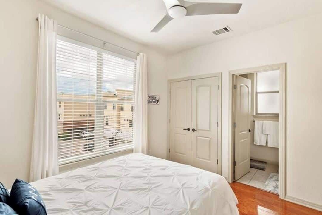 Photo of Bedroom in Zilker