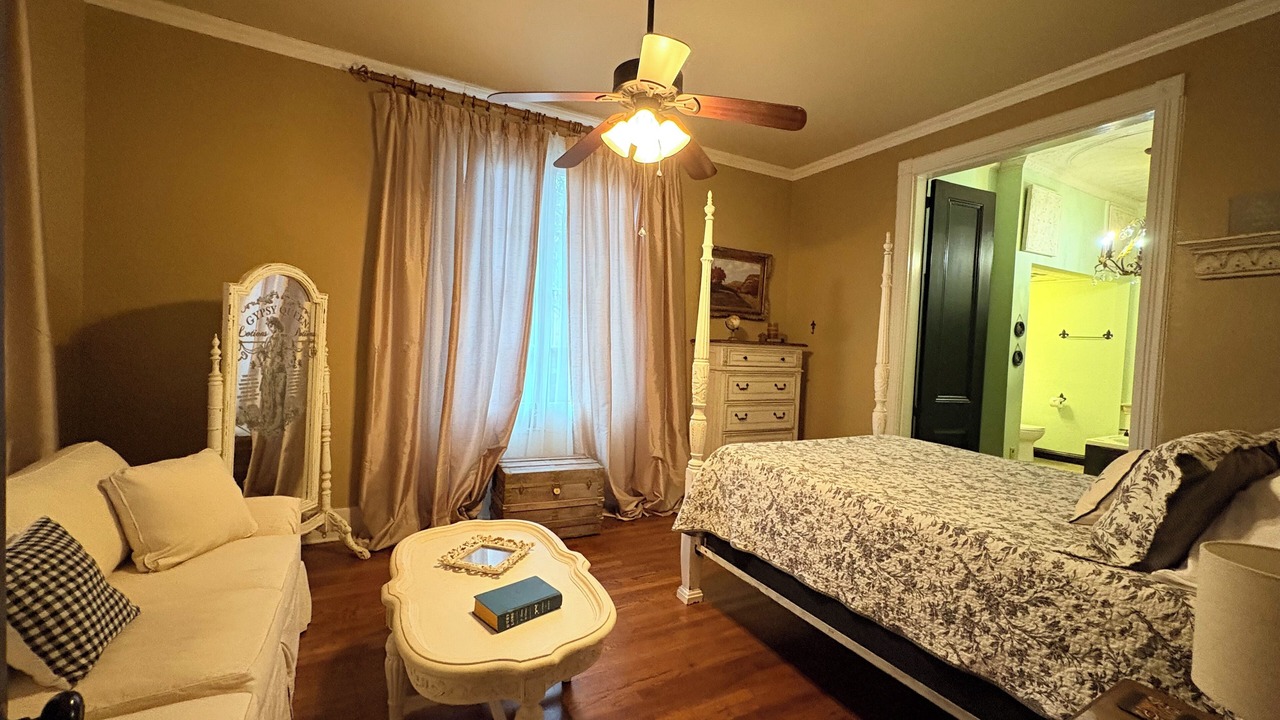 Photo of Bedroom in Natchitoches