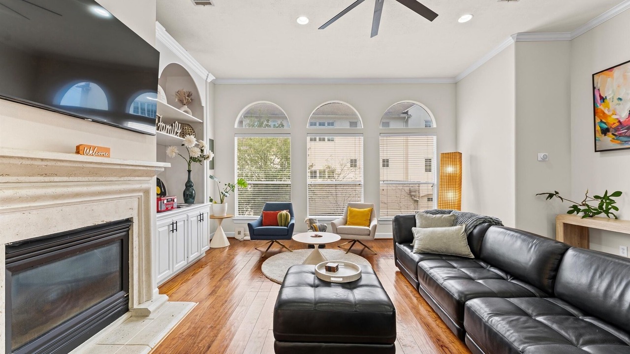Photo of Livingroom in Texas Medical Center