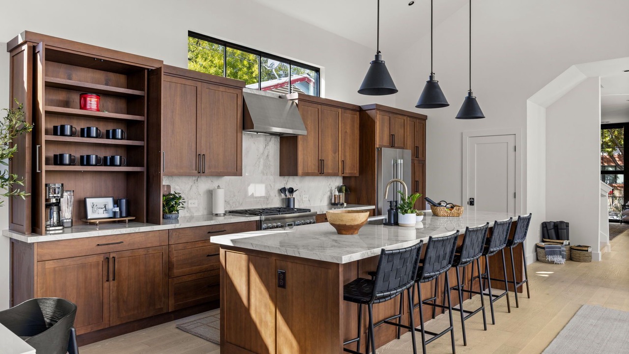 Photo of Kitchen in Greater South River City