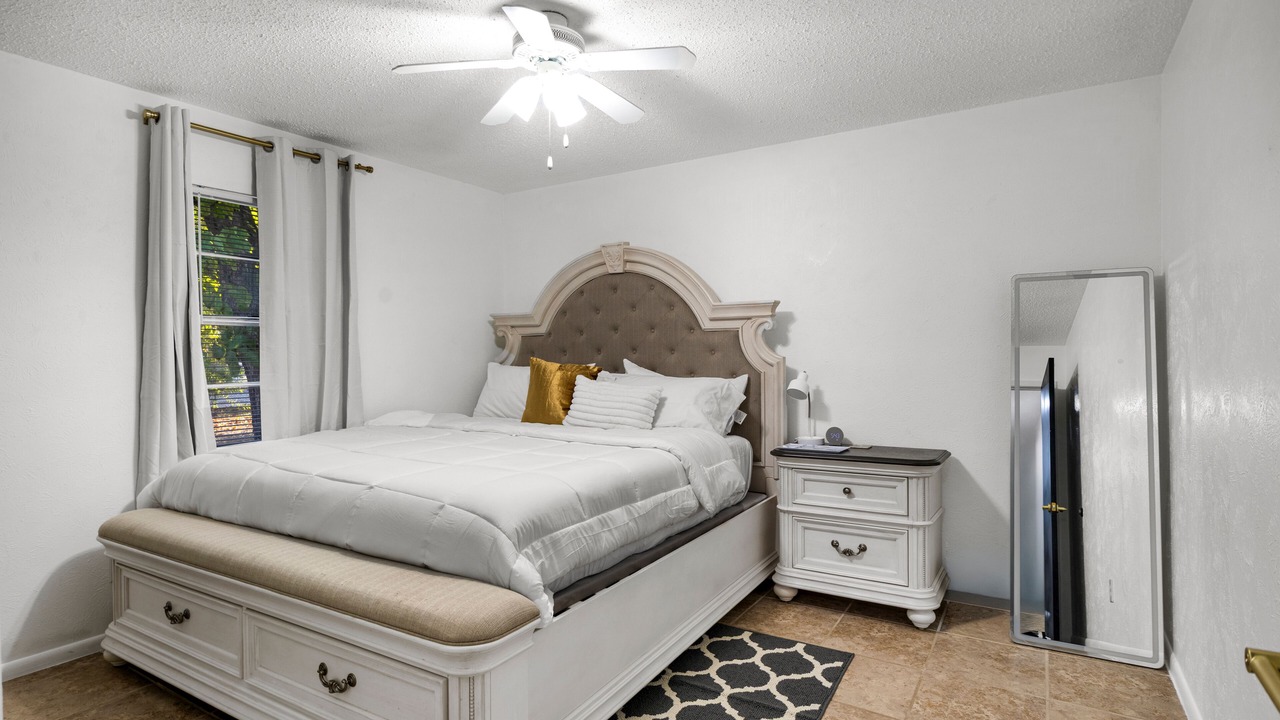 Photo of Bedroom in Lindale