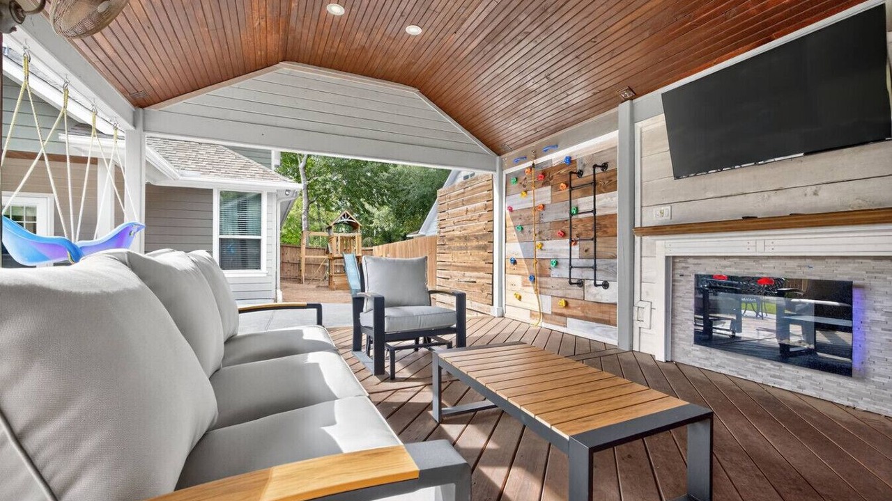 Photo of Livingroom in Conroe