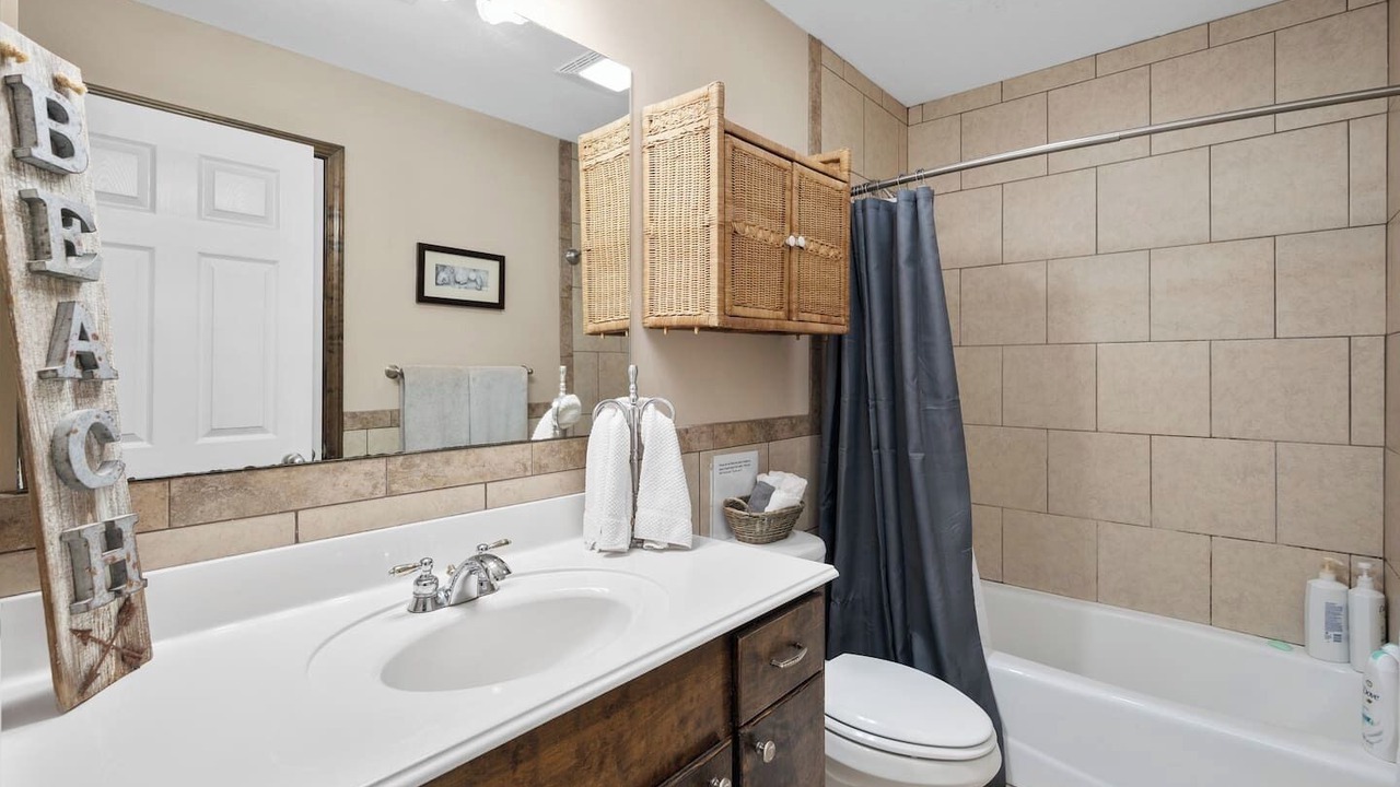 Photo of Bathroom in Alexandria