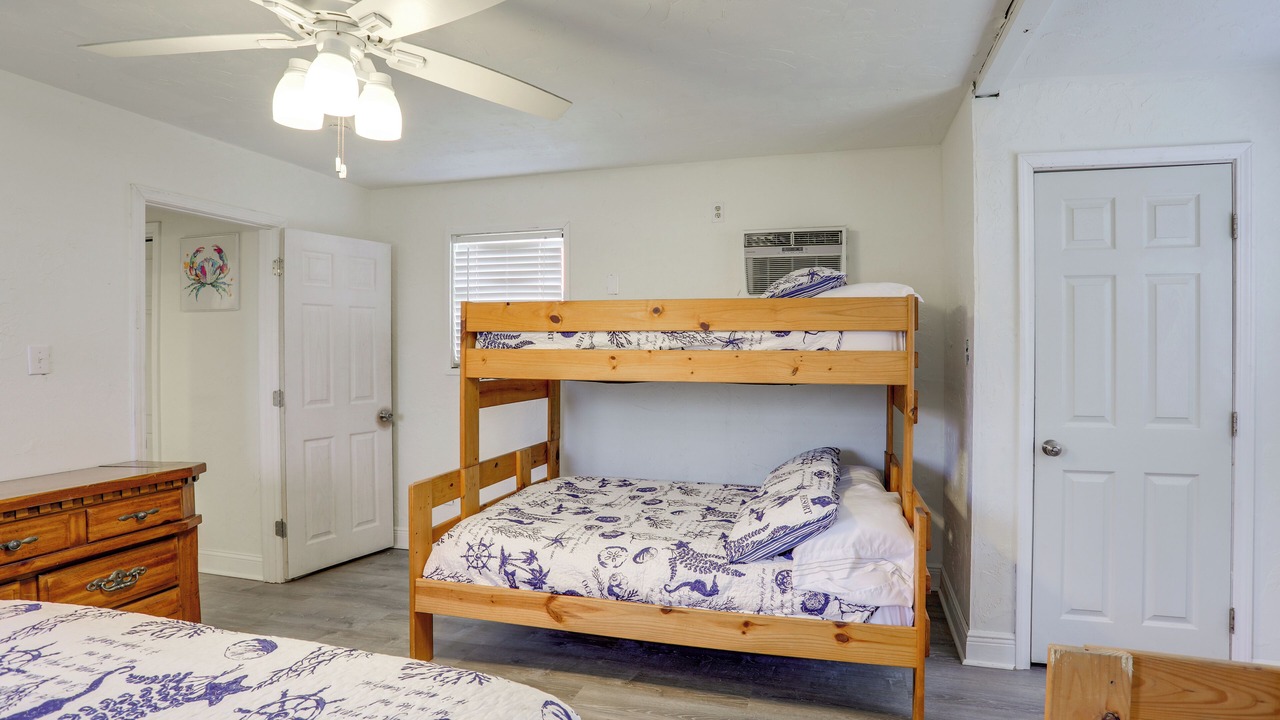 Photo of Bedroom in Grand Isle