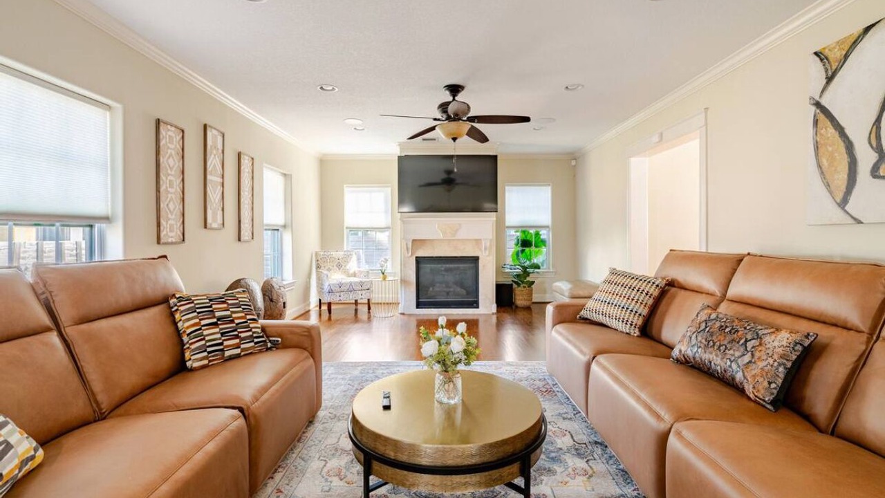 Photo of Livingroom in MacGregor