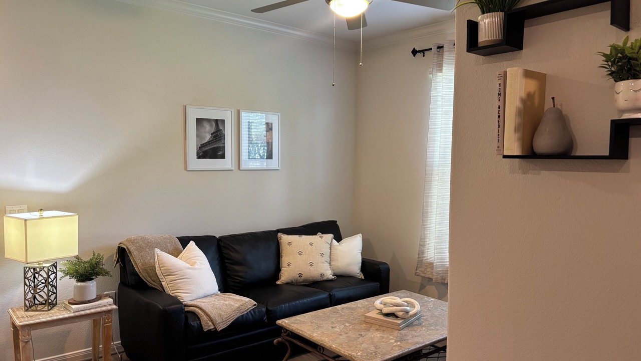 Photo of Livingroom in The Woodlands