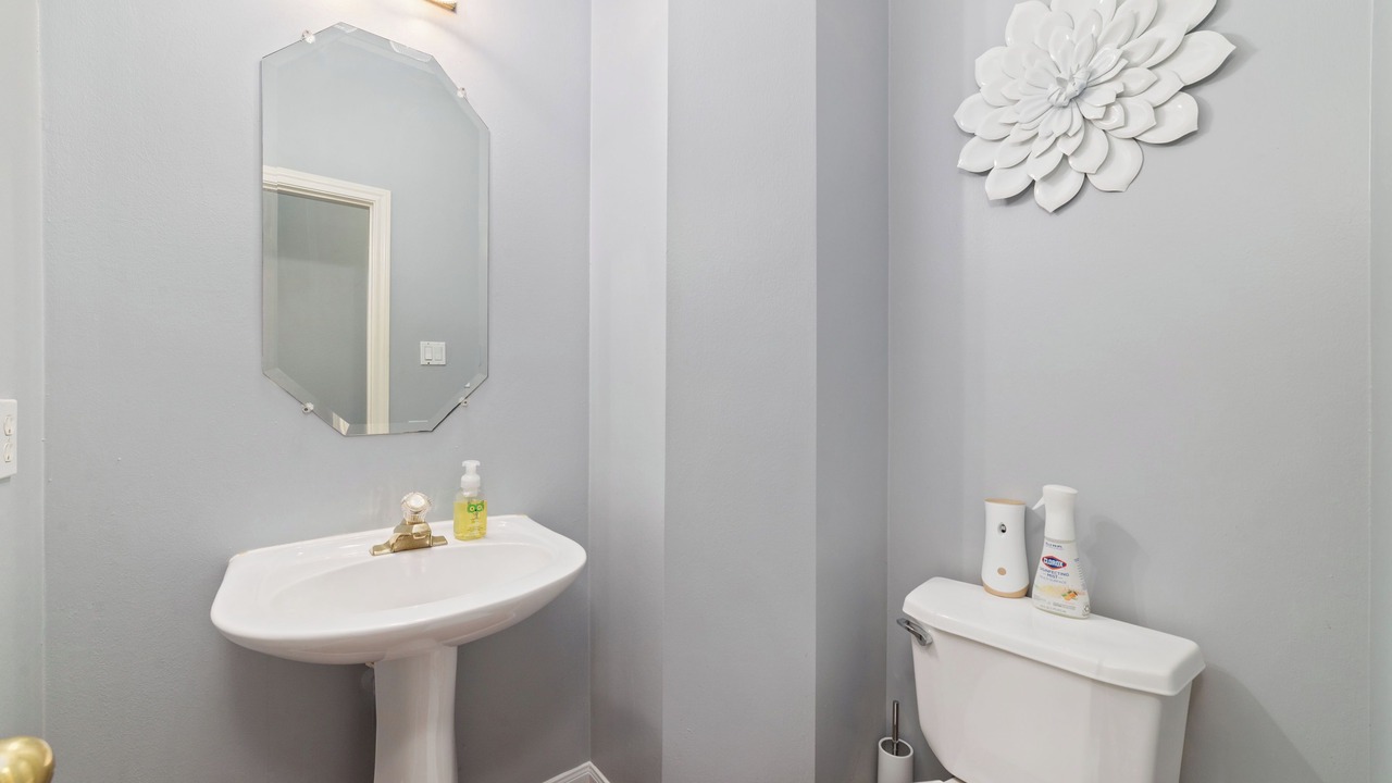 Photo of Bathroom in Clodine