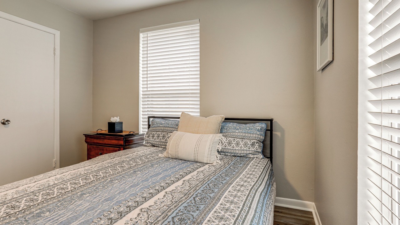 Photo of Bedroom in Highlands - Perkins