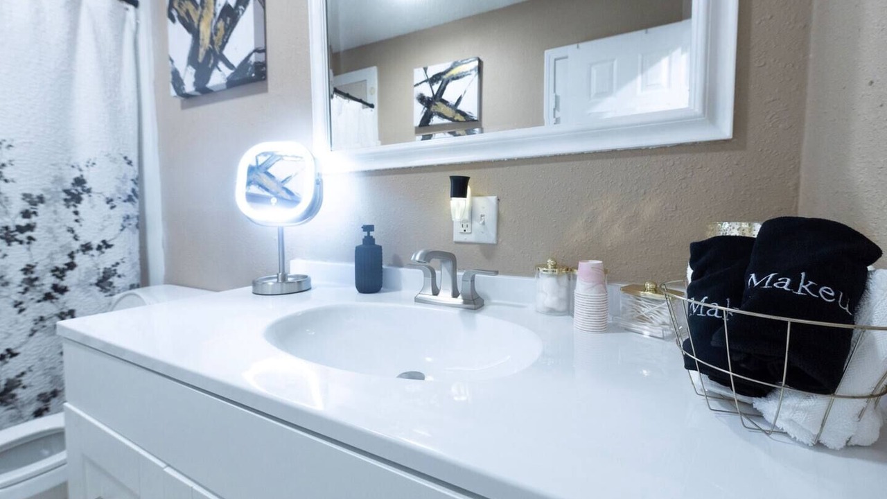 Photo of Bathroom in Lower Ninth Ward