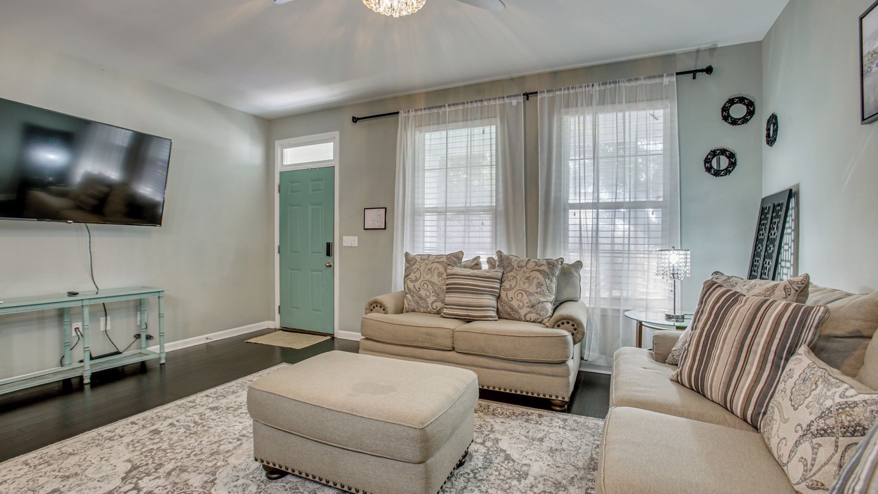 Photo of Livingroom in Fillmore