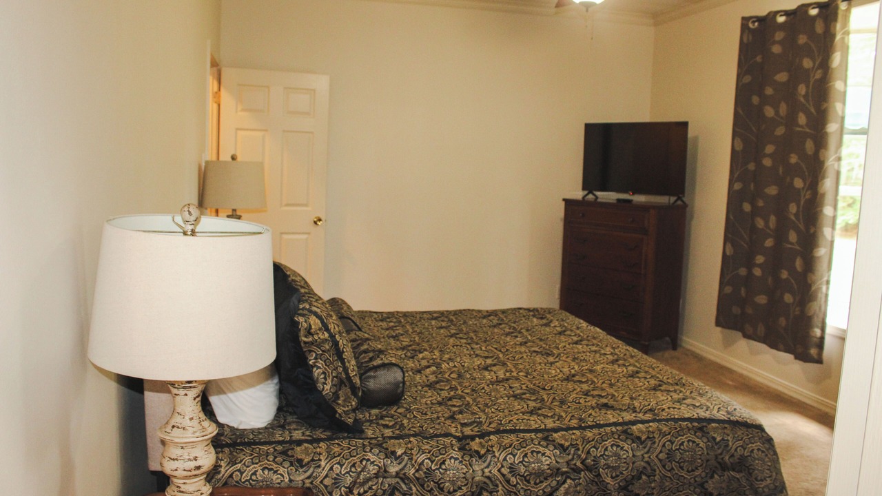 Photo of Bedroom in Fairbanks