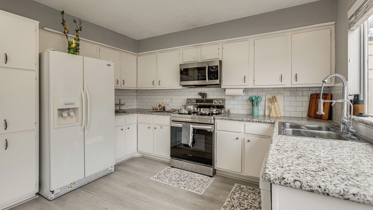Photo of Kitchen in Clodine