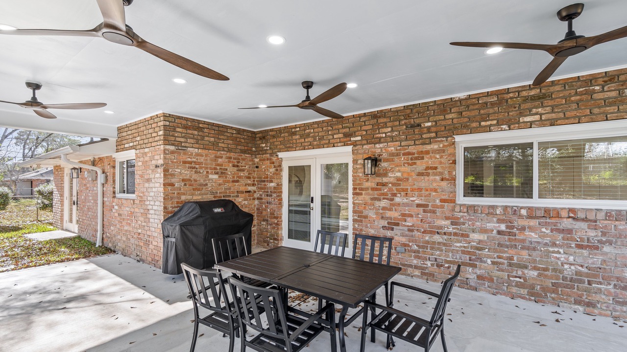 Photo of Outdoor in Highlands - Perkins