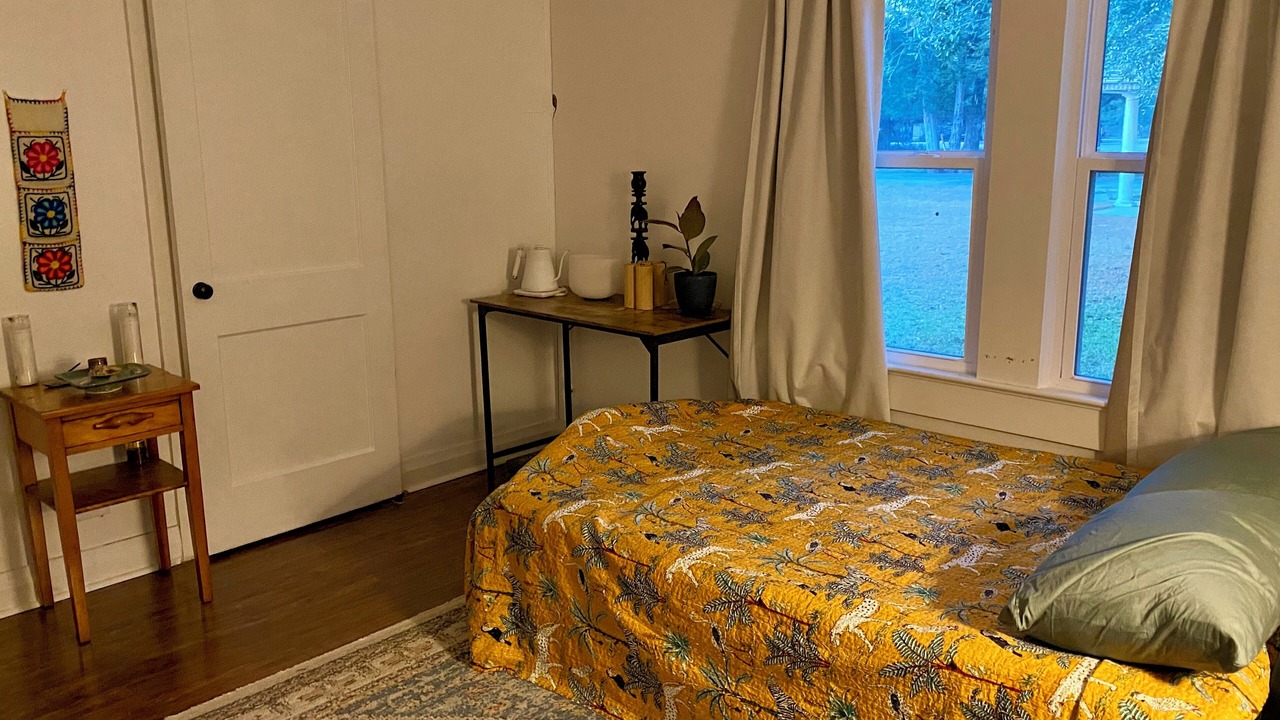 Photo of Bedroom in Lottie