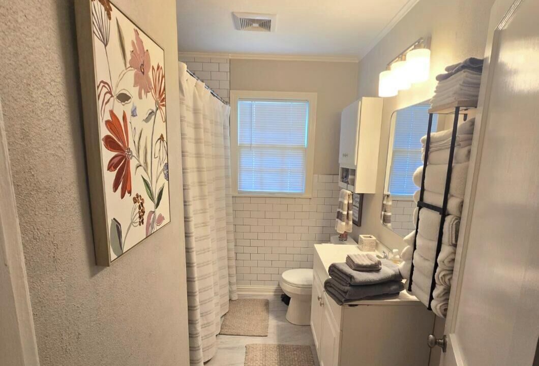 Photo of Bathroom in Broadmoor
