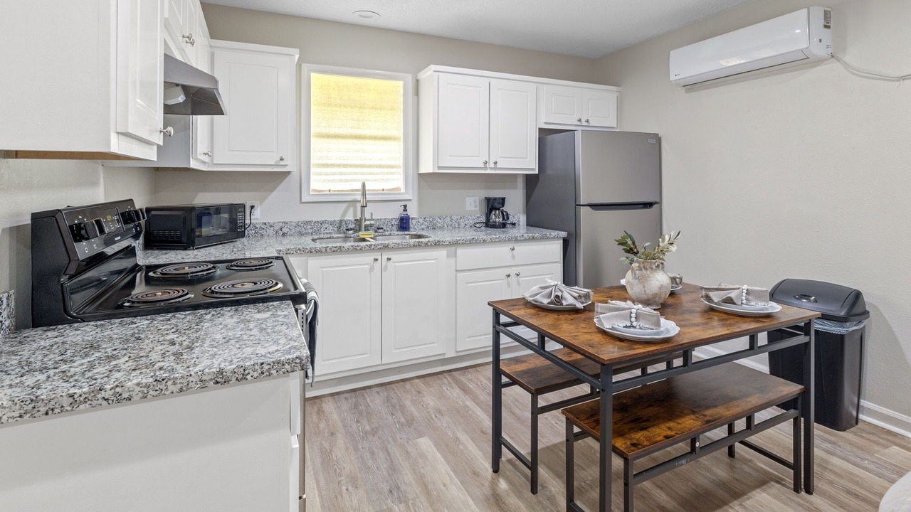 Photo of Kitchen in Sulphur