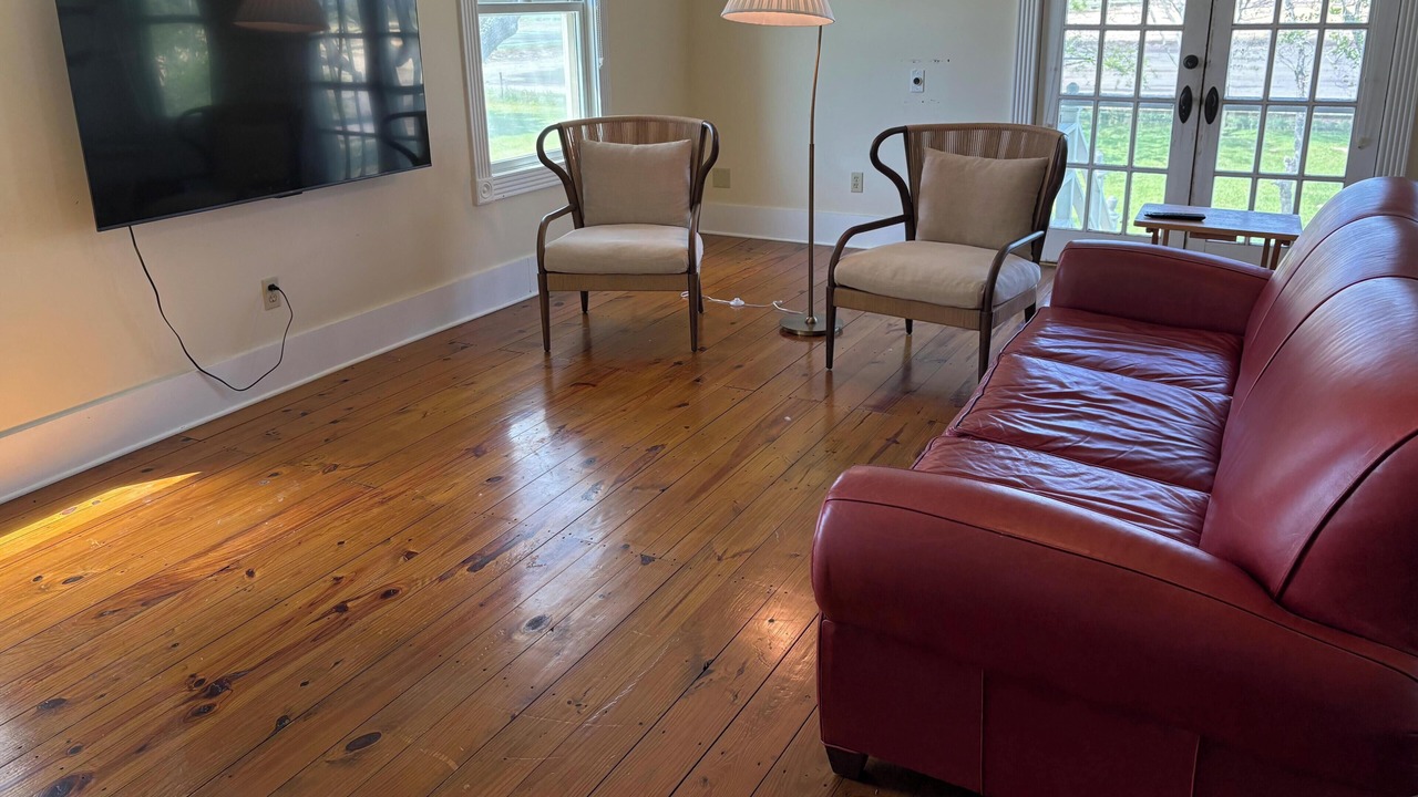 Photo of Livingroom in Jennings