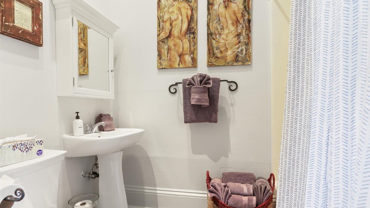 Photo of Bathroom in Audubon