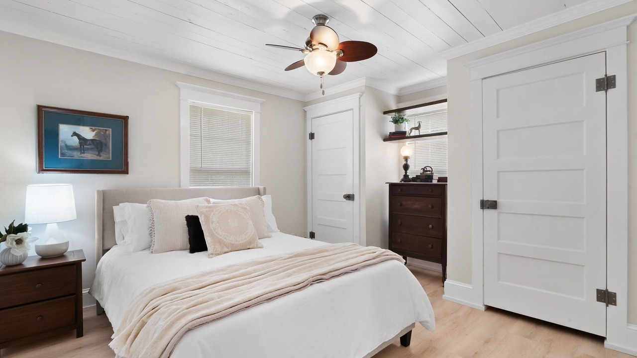 Photo of Bedroom in Weatherford