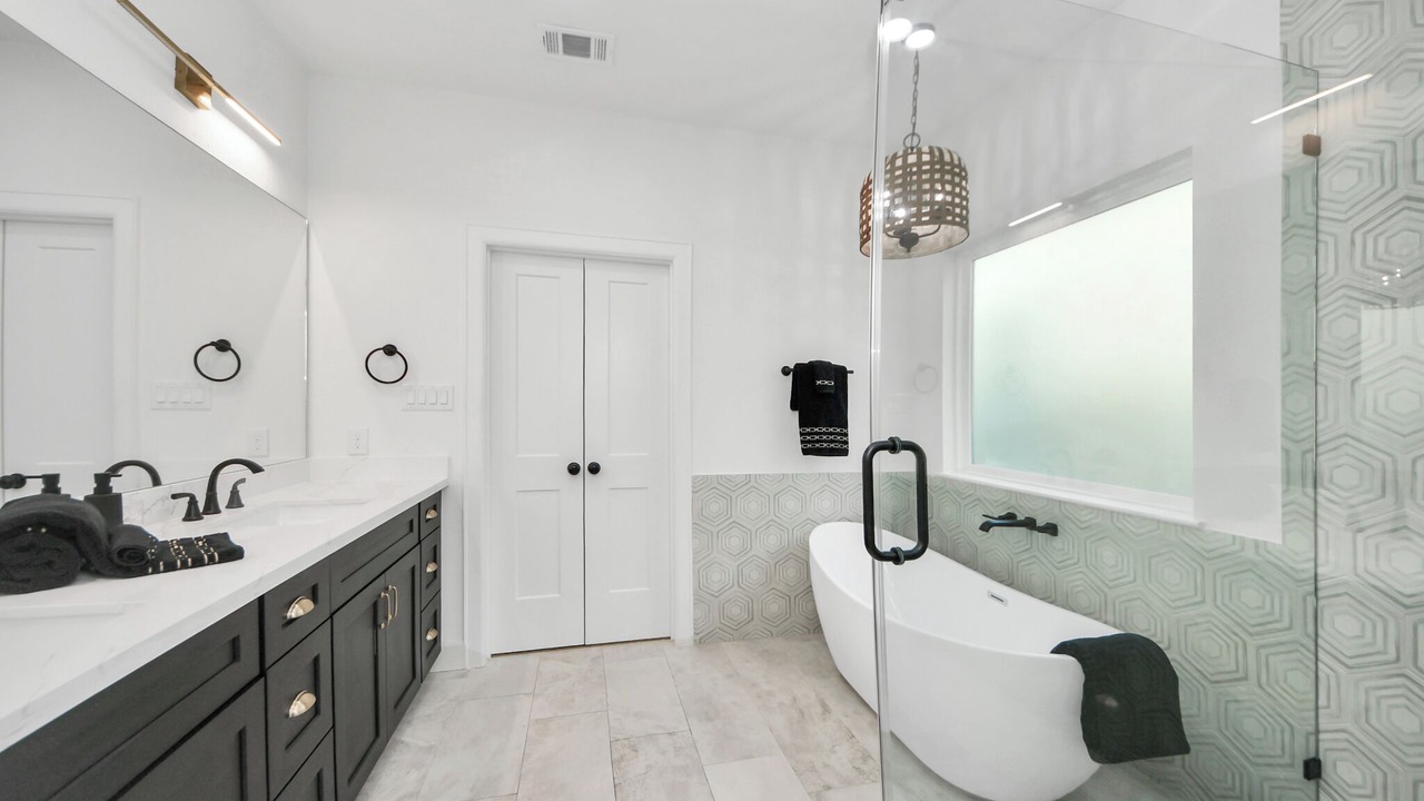 Photo of Bathroom in OST - South Union