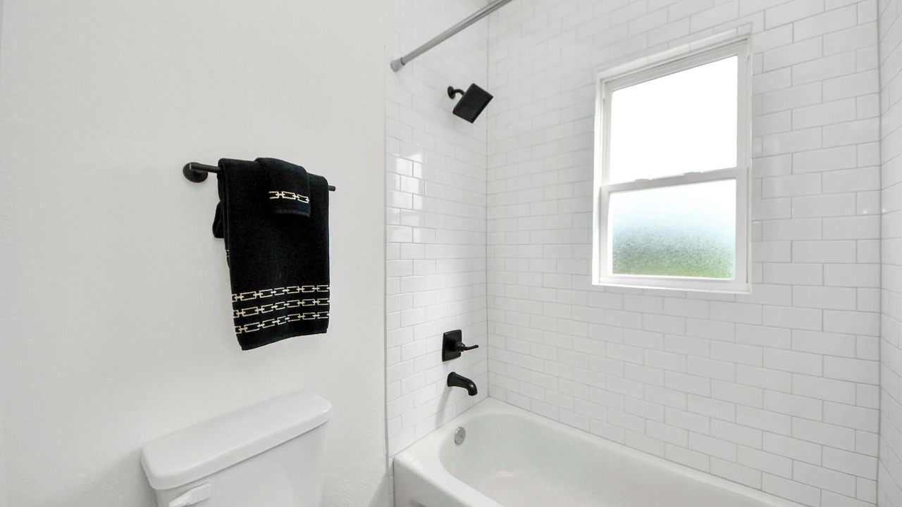 Photo of Bathroom in OST - South Union
