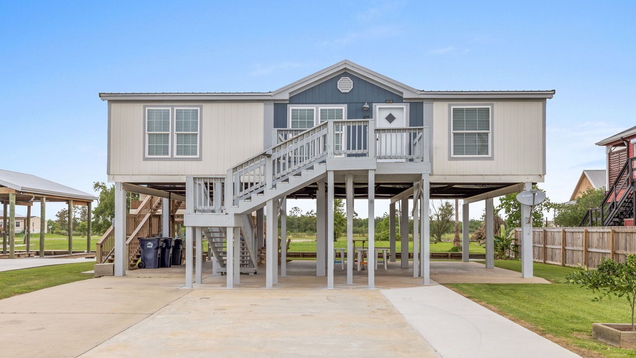 Photo of Outdoor in Hackberry