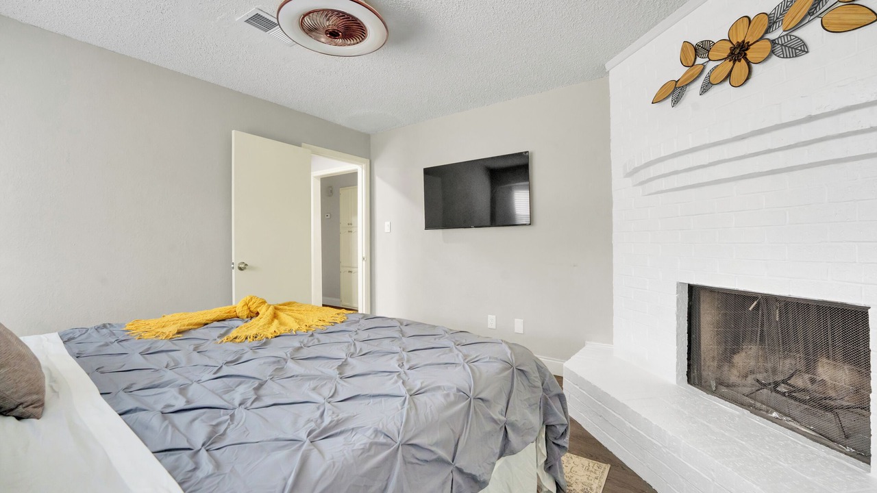 Photo of Bedroom in West Arlington
