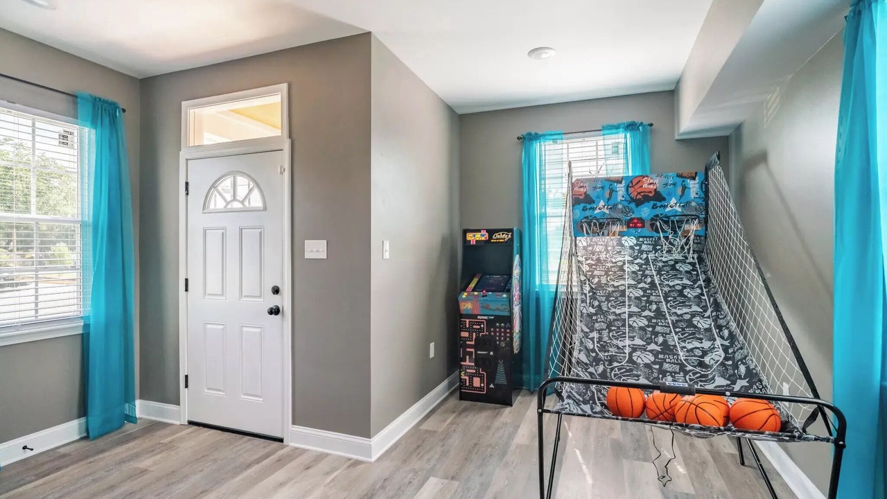 Photo of Bedroom in Holy Cross District