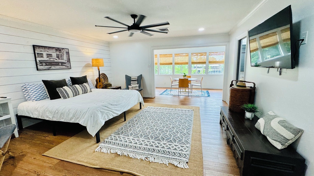 Photo of Bedroom in Monroe