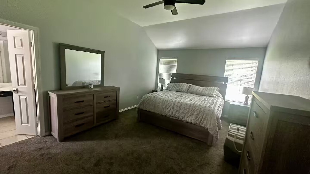 Photo of Bedroom in Atascocita