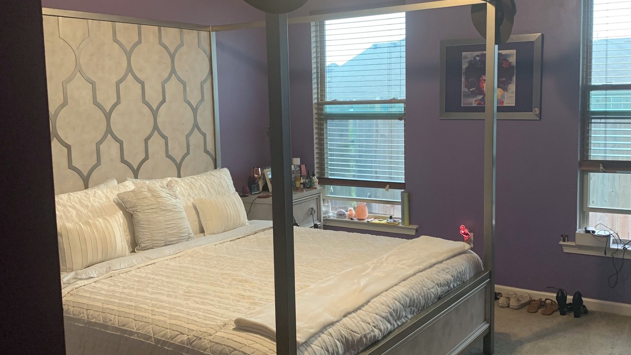Photo of Bedroom in Crown Point