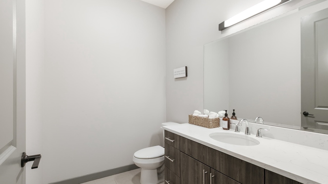 Photo of Bathroom in Highlands - Perkins