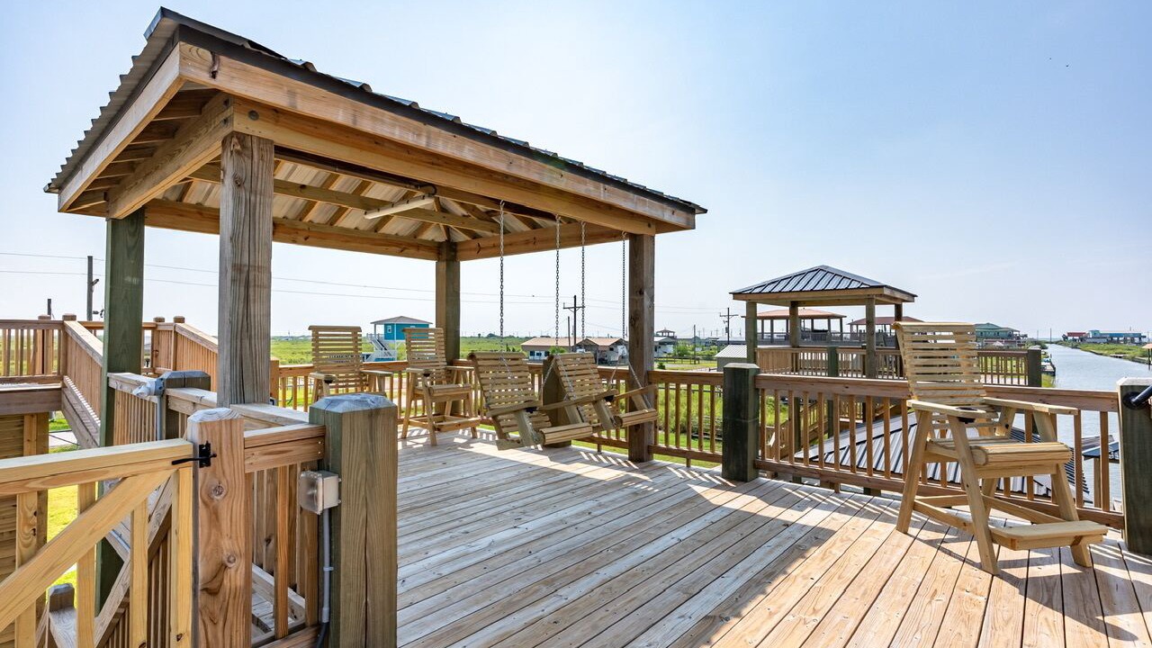 Photo of Patio Balcony in Port Bolivar